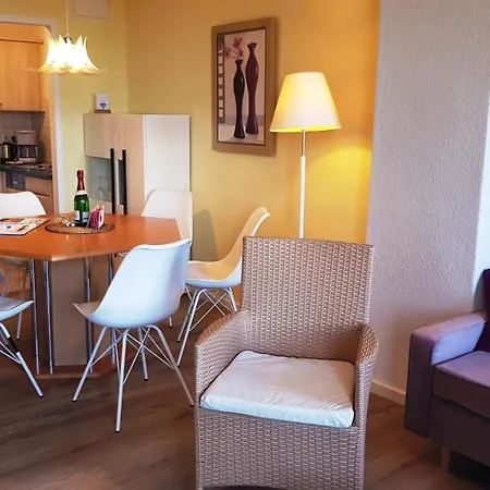 Residenz Seeblick Whg 4, Mit Gartenzugang Apartment Sellin (Rugen)