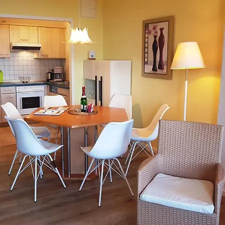 Apartment Residenz Seeblick Whg 4, Mit Gartenzugang *