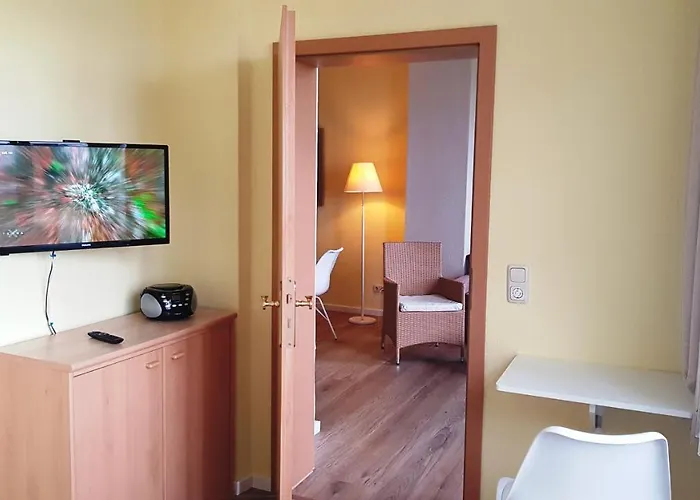 Residenz Seeblick Whg 4, Mit Gartenzugang Διαμέρισμα Sellin (Rugen)